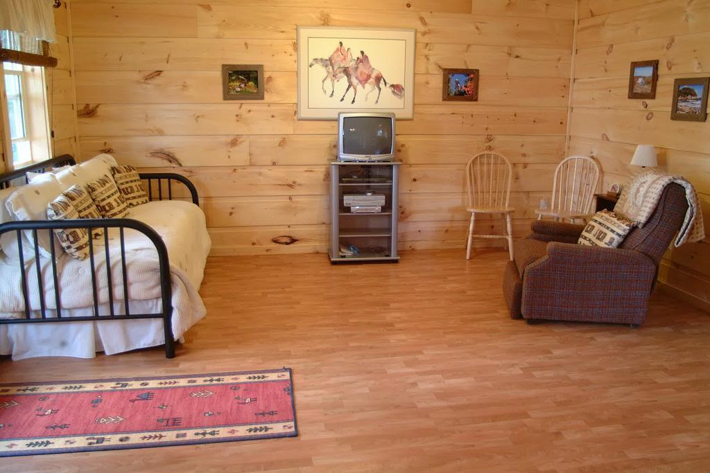 One-Bedroom Cottage